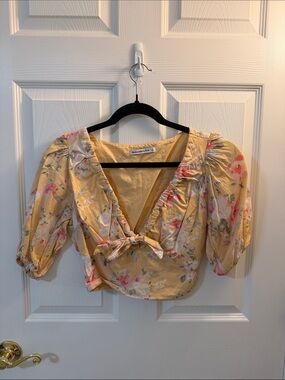 Abercrombie & Fitch Floral Tie-Front Puff Sleeve Crop Top